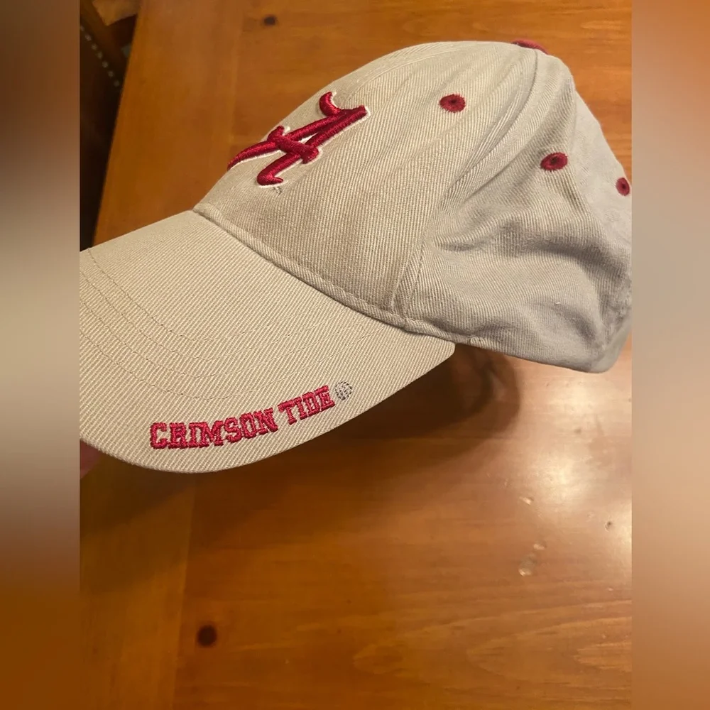 YOUTH University of Alabama Crimson Tide Baseball Cap...